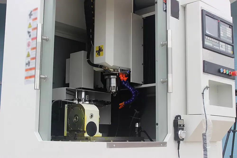 Trung tâm khoan & phay – QualiMill-400