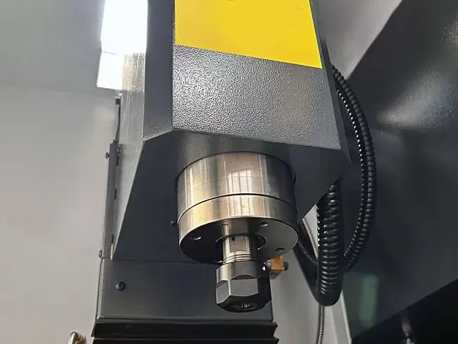 Micro CNC Milling Machine QualiMill M4