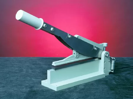 Strip Sample Cutter