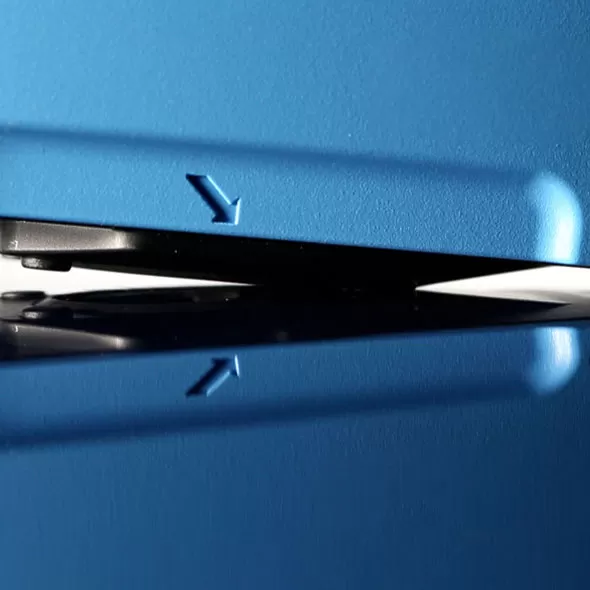 Máy quang phổ đa góc, Máy quang phổ màu kim loại