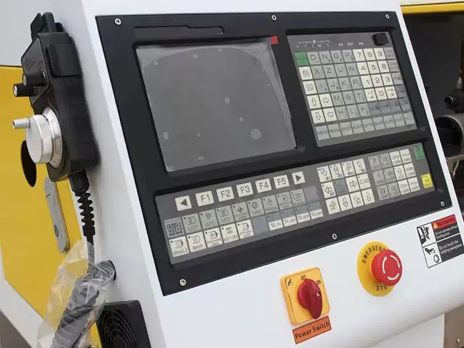 Máy tiện CNC – QualiLathe-210B