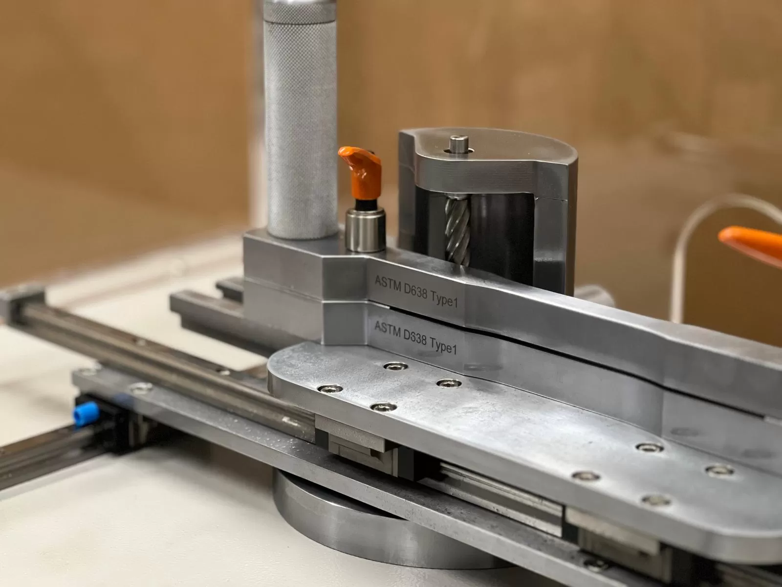 Plastic Tensile Sample Cutting / Milling Machine – SpeciCut