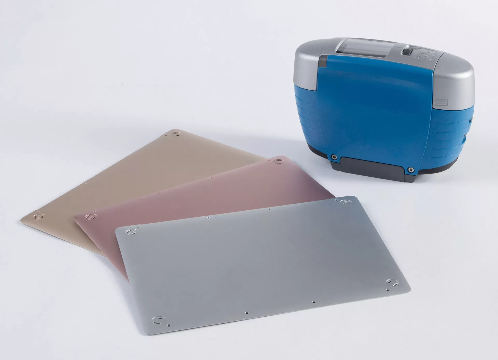 Máy quang phổ đa góc, Máy quang phổ màu kim loại