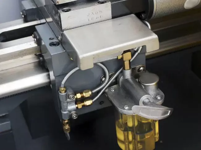 Máy tiện CNC – QualiLathe-210B