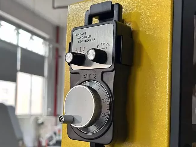 Mini CNC Sample Preparation Lathe – QualiLathe-140