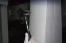  Professional Workshop Control Cabinet The QualiCMM Series features a professional workshop-style control cabinet, designed for efficiency and reliability. Certified with CE electrical product standards, it ensures compliance with international safety and quality regulations.